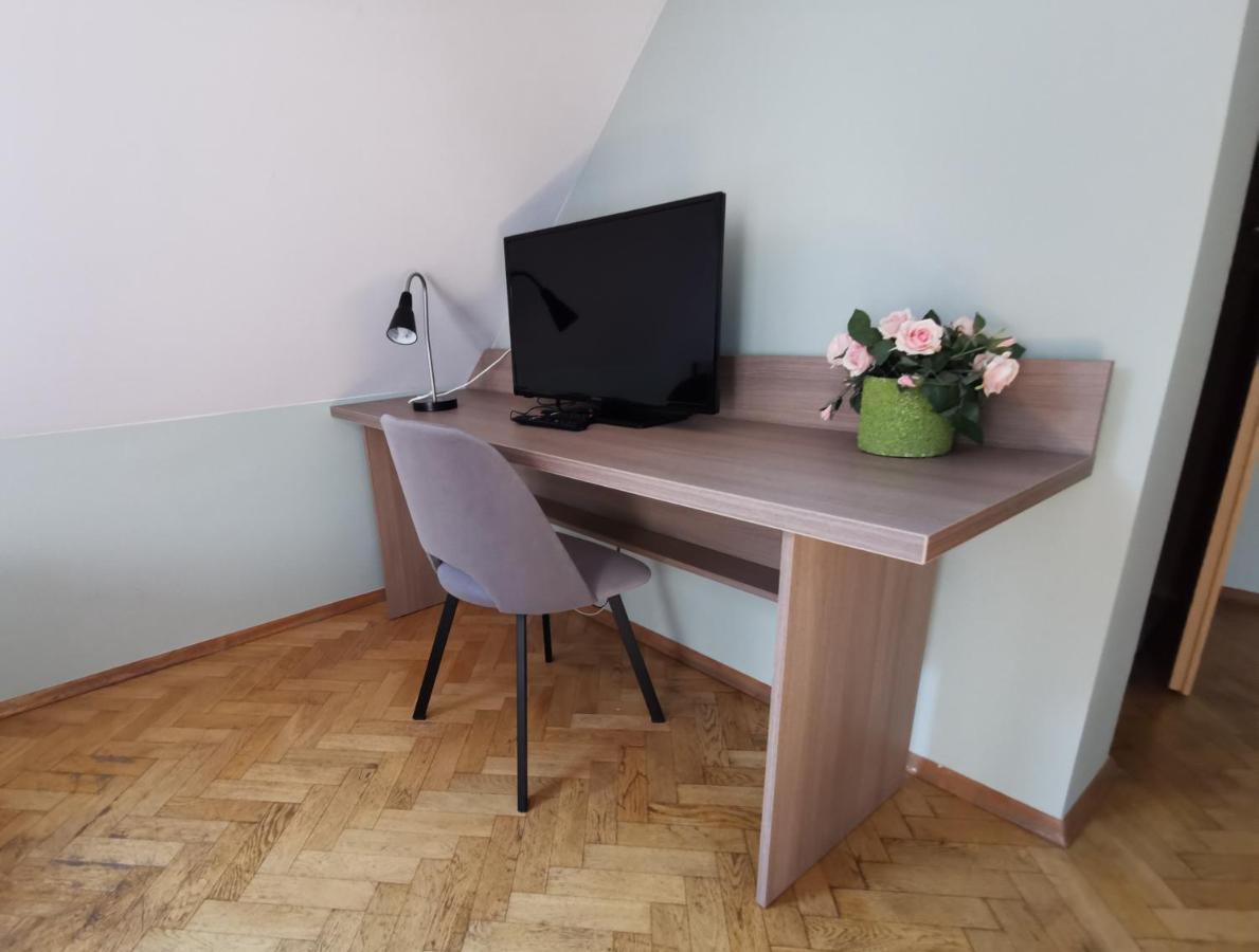 Hotel Zieliniec Poznan Dış mekan fotoğraf
