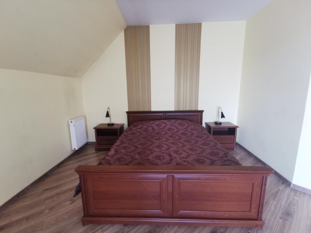 Hotel Zieliniec Poznan Dış mekan fotoğraf